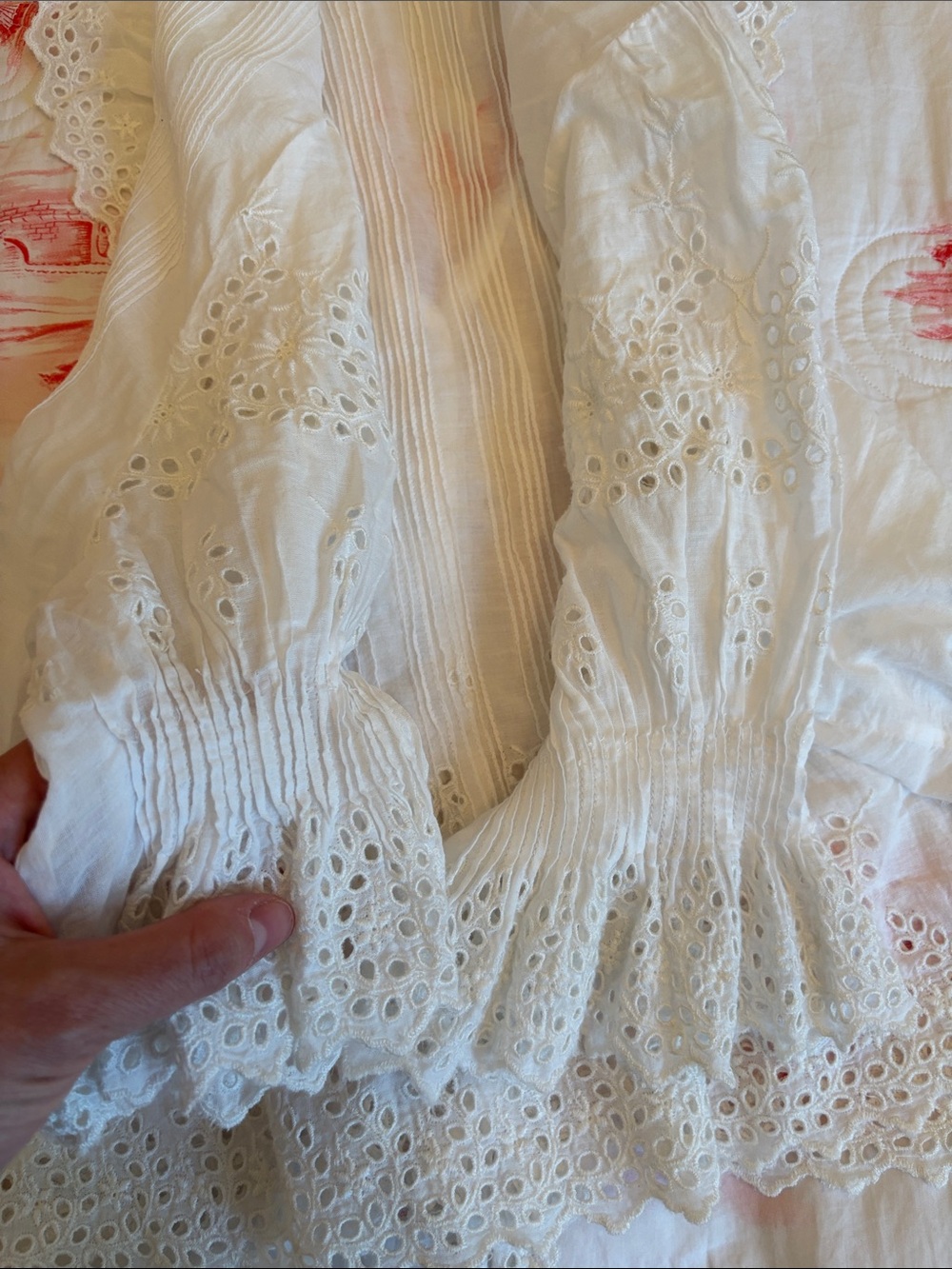 Doen Henri Eyelet Blouse - Picture 16 of 17